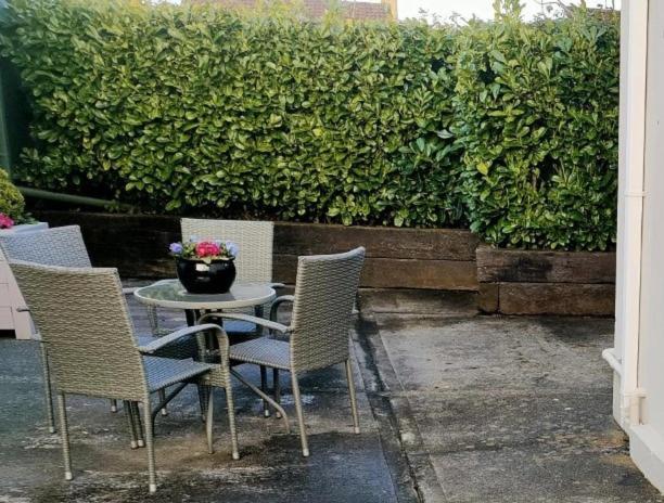 Russell Mews Lägenhet Ennis Exteriör bild